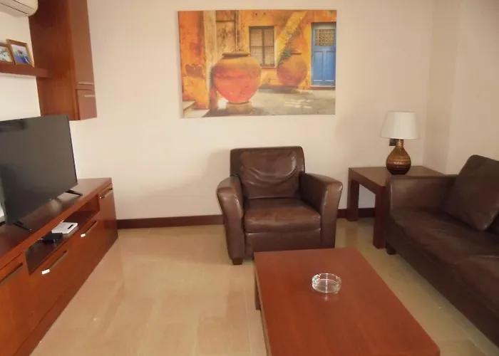 Xperia Park With Large Balcony And Seaview & Free Airport Shuttle Service *