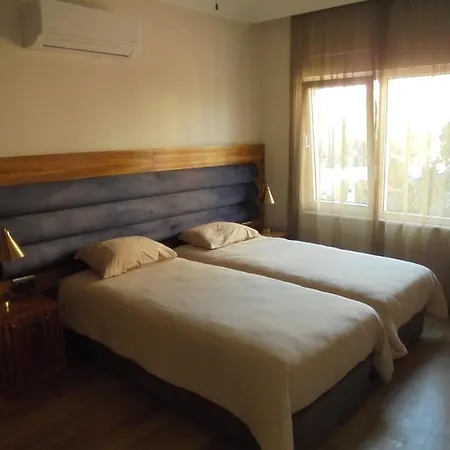Xperia Park With Large Balcony And Seaview & Free Airport Shuttle Service * 阿拉尼亚