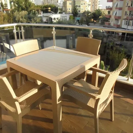 Xperia Park With Large Balcony And Seaview & Free Airport Shuttle Service Apartman
