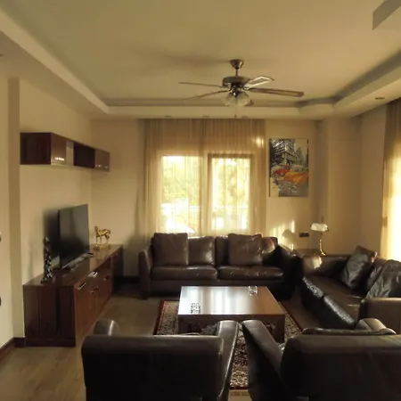 Apartman Xperia Park With Large Balcony And Seaview & Free Airport Shuttle Service *