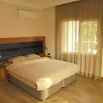 Hotel Xperia Park With Large Balcony And Seaview & Free Airport Shuttle Service