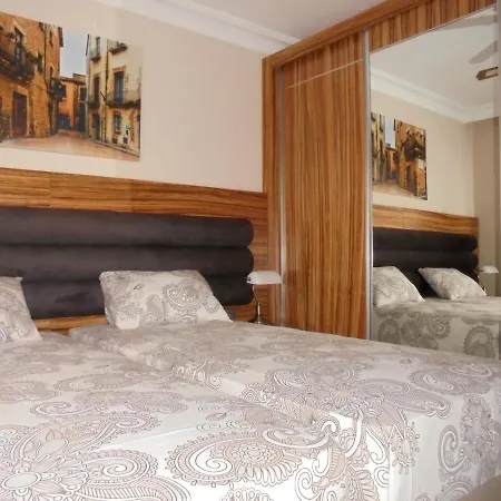 Xperia Park With Large Balcony And Seaview & Free Airport Shuttle Service Apartamento Alanya