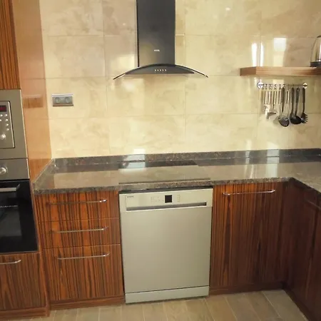 Xperia Park With Large Balcony And Seaview & Free Airport Shuttle Service Apartamento